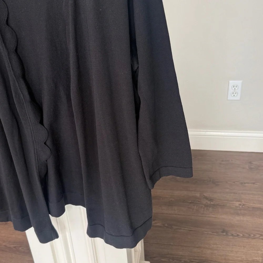 Talbots NWOT Black Scallop-Edge Open Cardigan 1X - Picture 4 of 8
